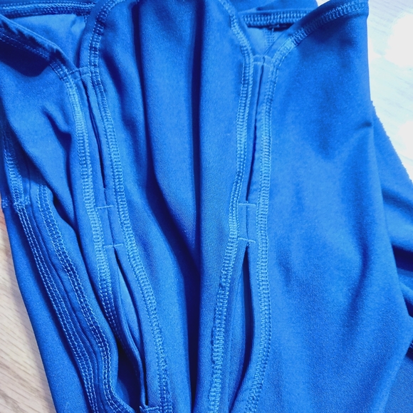 Impact Jillian Michael's work out pants XL. BLUE cut out at the bottom of leg - Picture 2 of 4